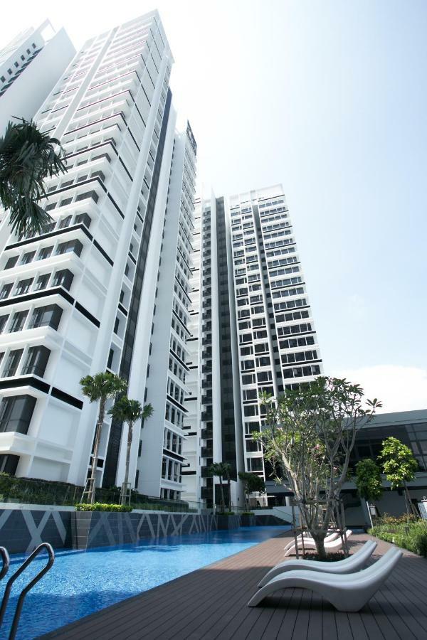 Econest Apartment By The One - Educity Nusajaya Nusajaya  Exterior photo